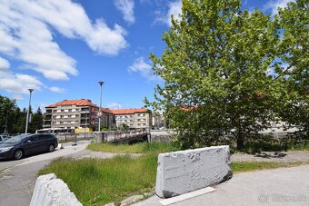 Ponúkame 10 parkovacích miest v centre Banskej Bystrice - 3