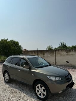 Hyundai Santa Fe - 3