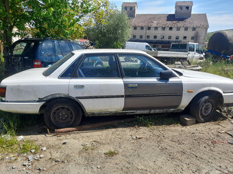 predam toyota camry 2 td 1990 - 3