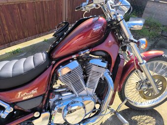 Suzuki vs 800 intruder - 3