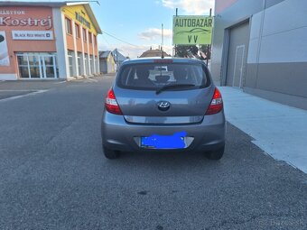 HYUNDAI i20 - 3