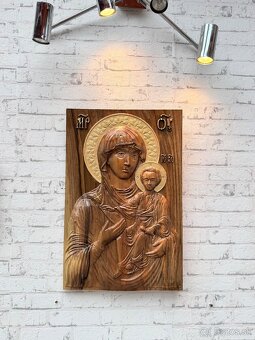 Panna Mária s Ježiškom - drevená plastika - 3