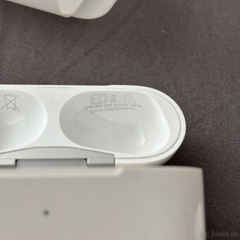Apple AirPods Pro prvá generácia originál - 3