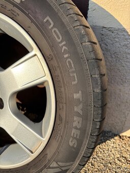 Elektróny originát Škoda + pneu - 3