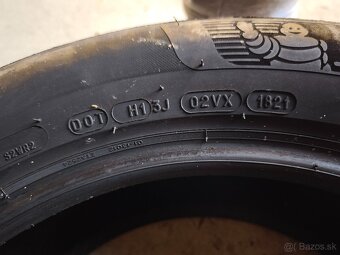 Predám letné pneumatiky Michelin 235/55 r18 - 3
