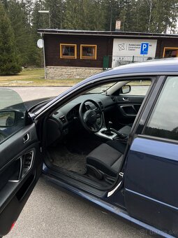 SUBARU Legacy 2.5 benzín, 4WD nová STK/EK - 3