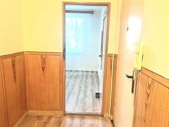 2-izbový byt blízko centra Senice – ideálna investícia... - 3