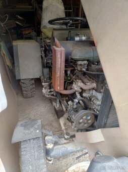 Doma robený traktor - 3