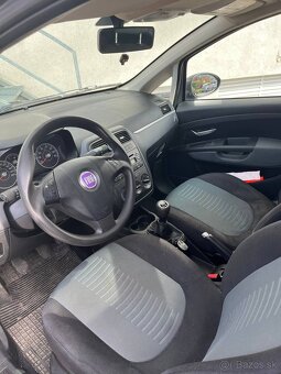Fiat Grande Punto 2009 - 3