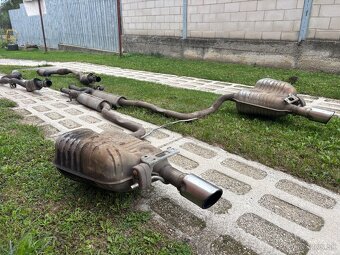 Výfuky Audi a6c6 3.2fsi - 3