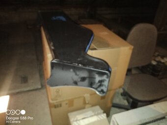 Predám veľkú poličku do iveca Activ Space - 3