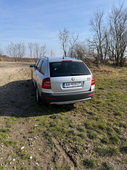 Škoda Octavia Scout - 3