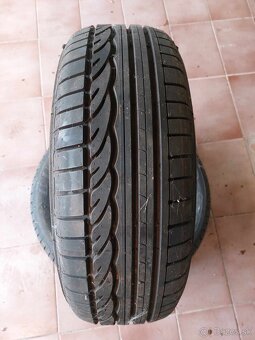 Predam pneu 185 60 15 - 3