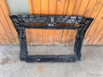 Škoda Karoq 2017- predné čelo , sahara - 3