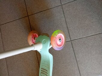 Detska kolobezka OXELO so zvoncekom - 3