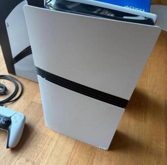 Playstation 5 pro - 3