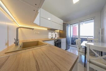 Komfortné bývanie pri lesoparku: 3-izbový byt na Furdekovej - 3