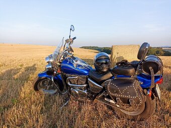 Suzuki Marauder VZ800 - 3