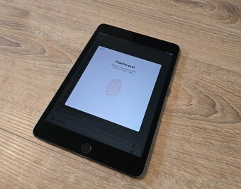 Apple iPad mini 5 Cellular 64GB - 3