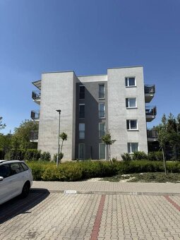Nový nadštandardný 2-izb. byt s predzáhradkou a parkovaním. - 3