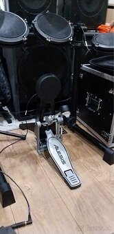 Bicie Alesis - 3