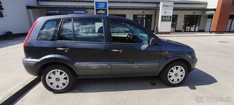 Ford Fusion 1.4 benzínové auto 2007 rok 191260km. - 3