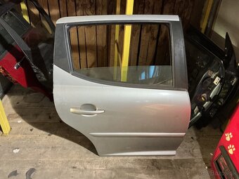 Peugeot 207 SW - prodej dveří. - 3