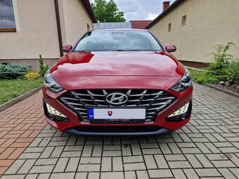 Hyundai i30 1,5 benzín DPi family facelift 2022 - 3