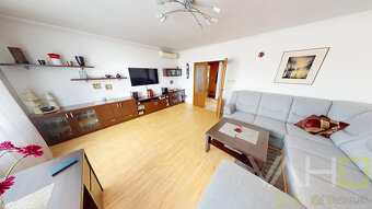 Rodinný dom Spiegelsalle II, pozemok 641m2, 2 bytové jednotk - 3
