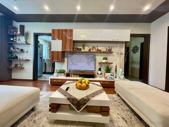 Zariadený 3 izbový byt v Komárne - 3