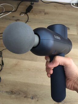 ELEEELS vybračná pištoľ - 3