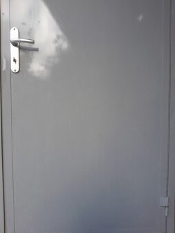 Predám kvalitné vonkajšie zateplené dvere s hliníkovým rámom - 3