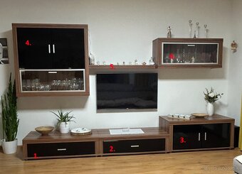 Predám zachovalu obyvaciu stenu - 3