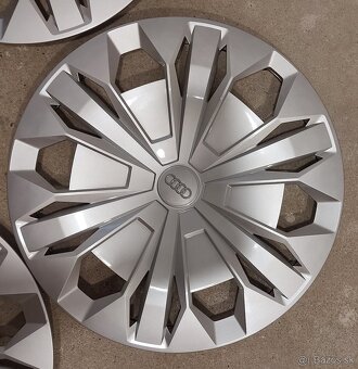 Originálne puklice AUDI R17 - 3