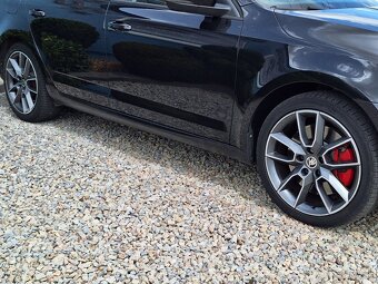 Škoda Octavia Combi III 2,0TDI RS - 3
