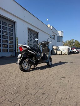 Sym Jet 4R 50ccm - 3