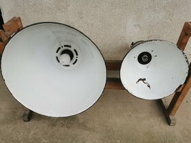 Staré priemyselné smaltované lampy - 3