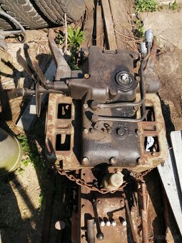 Prevodovka diferenciál s hydraulikou - 3