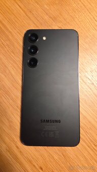Predám Samsung S23 256GB matný čierny - 3