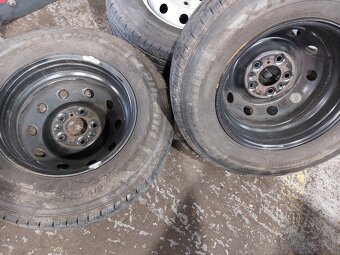 215/75 R16C - 3