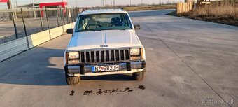JEEP CHEROKEE XJ 2,8, V6 - 3