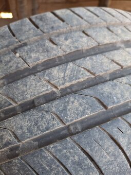 Nexen Nfera SU1 215/55/17 - 3