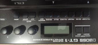 Boss GT-1 Gitarový multiefekt - 3