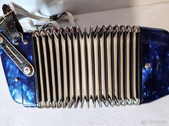 Predam akordeon Delicia Junior 72 bas., TOP stav... - 3