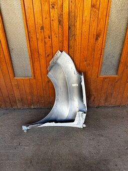 Fiat Doblo II 2010- pravý blatník - 3