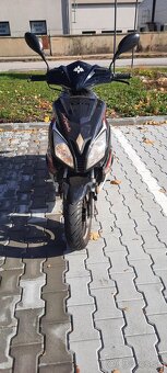 Adamoto Starfighter 125 - 3