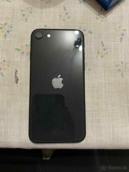 Predám iPhone SE 2022 - 3