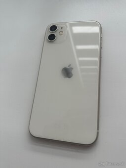 iPhone 11 - 3