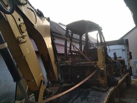 Predám diely cat 428 432 B C D E F - 3