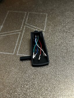 Tesla gramofón headshell - držiak prenosky - 3